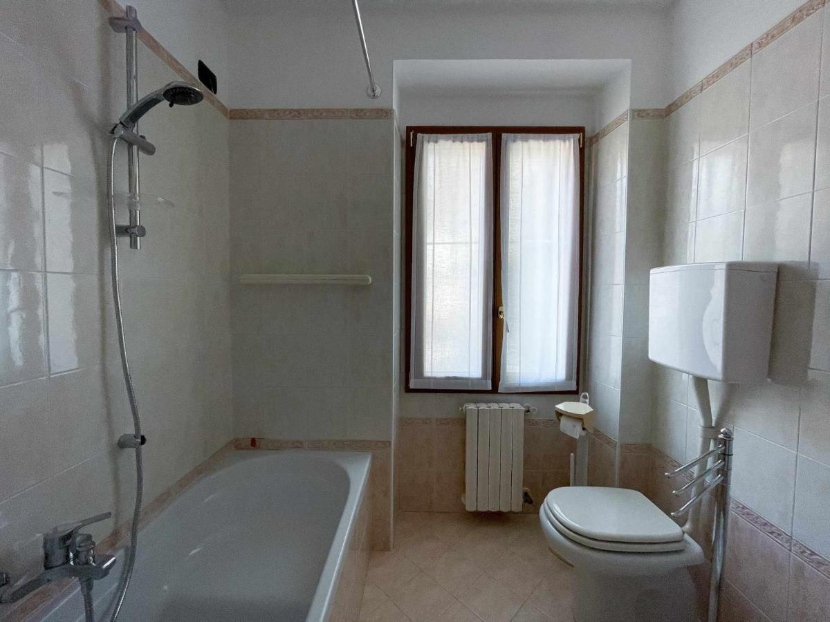 La Gioiosa Apartment With Garden Terrace Civenna Ngoại thất bức ảnh