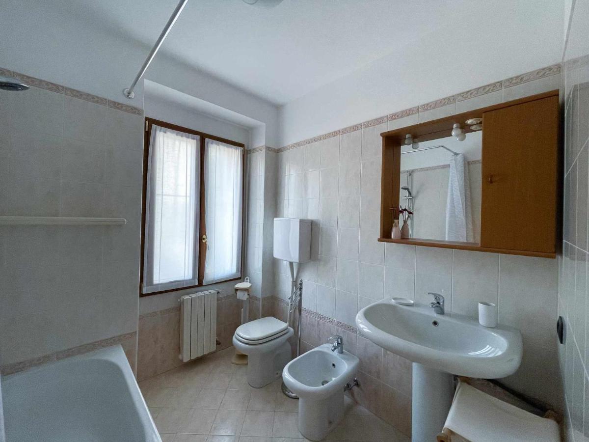 La Gioiosa Apartment With Garden Terrace Civenna Ngoại thất bức ảnh
