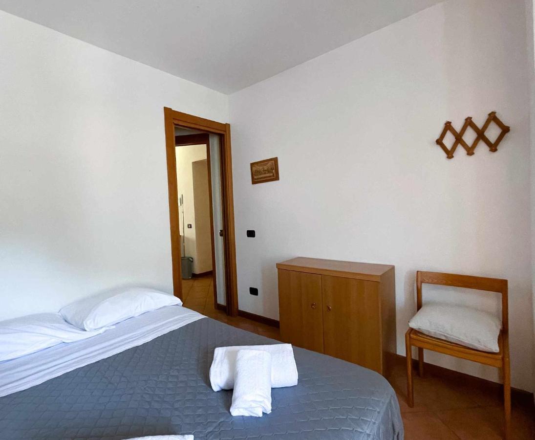 La Gioiosa Apartment With Garden Terrace Civenna Ngoại thất bức ảnh